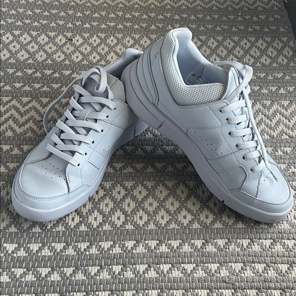 Oncloud Women’s Periwinkle Sneakers